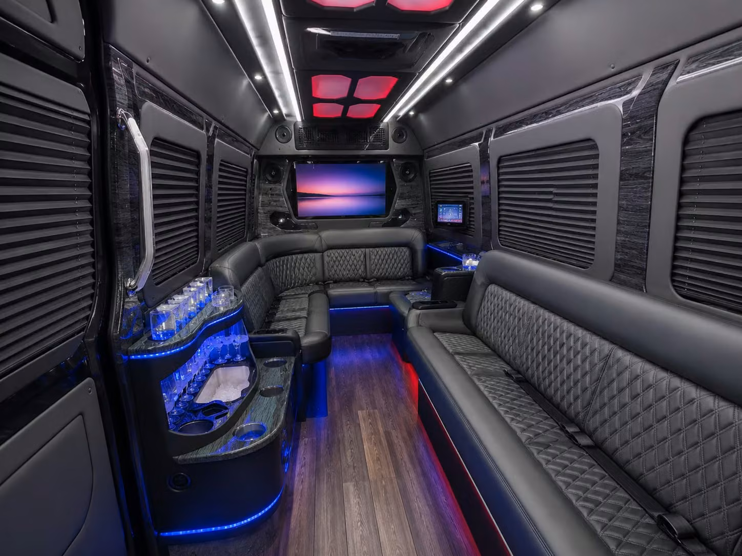 airport and event shuttles for spokane corporate groups