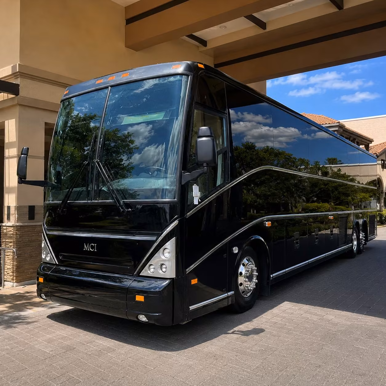 convention and conference shuttle bus rentals in spokane