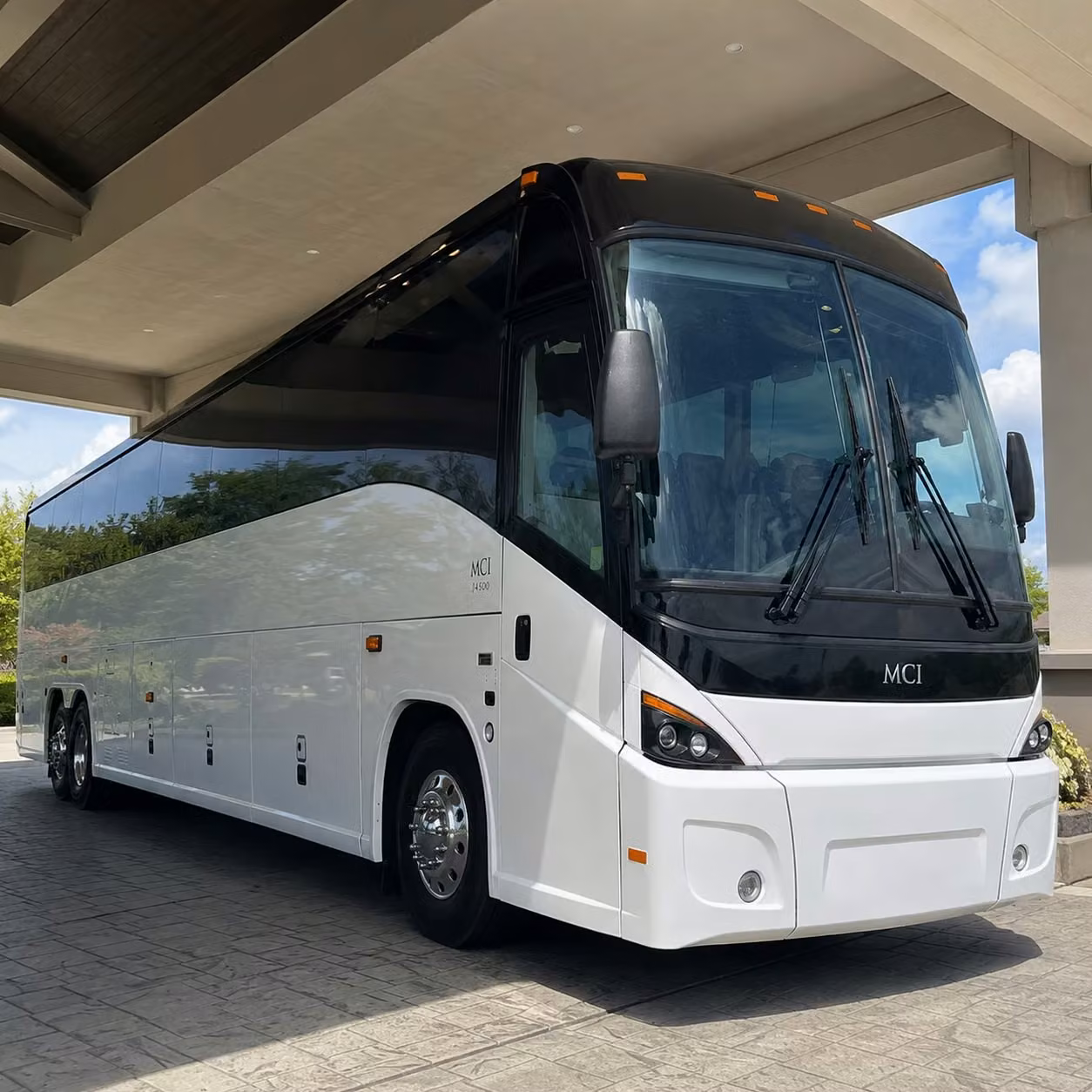 shift change shuttle services for spokane s largest employers
